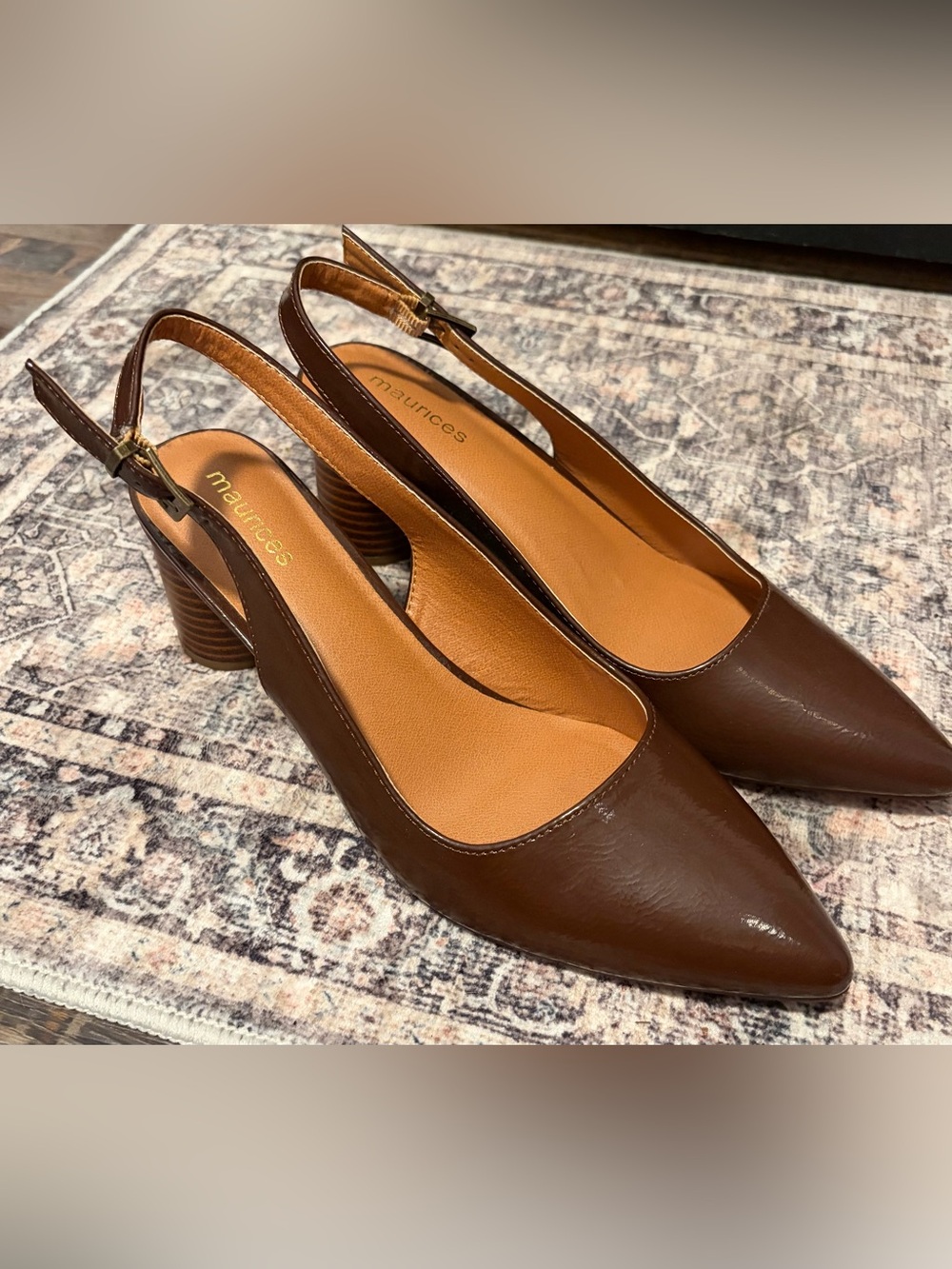 Maurices Brown Pointed-Toe Slingback Heels Unique Round Cylinder Heel NWOT. 8.5